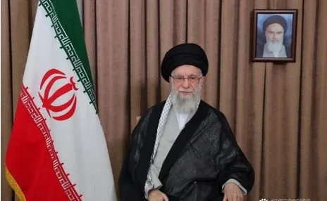 «خامئني»: سنجعل الكيان الصهيوني العاجز في حالة من العجز والشلل. «خامئني»: سنجعل الكيان الصهيوني العاجز في حالة من العجز والشلل.