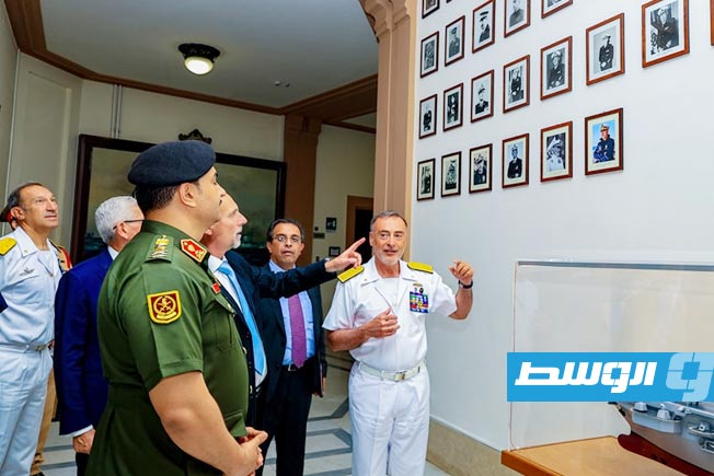 لقاء صدام خليفة حفتر مع رئيس أركان البحرية الإيطالية، الأدميرال إنريكو كريدندينو في روما، الجمعة 13 يونيو 2025. (شعبة الإعلام الحربي)