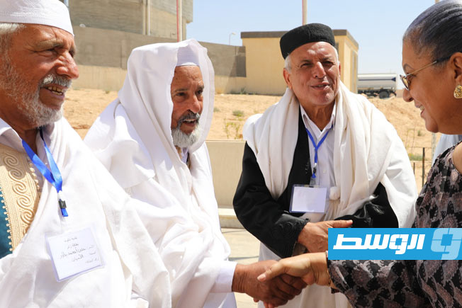 لقاء تيتيه مع عمداء بلديات ومشايخ ونشطاء في نالوت، 12 يونيو 2025. (البعثة الأممية)