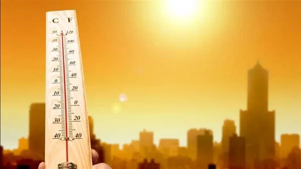 أحوال الطقس يوم السبت: حرارة مرتفعة نهارًا ورياح تثير الرمال والأتربة أحوال الطقس يوم السبت: حرارة مرتفعة نهارًا ورياح تثير الرمال والأتربة