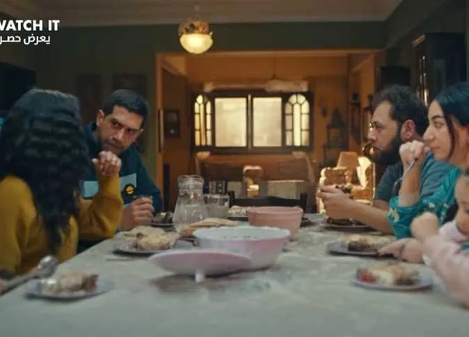 بعد خمسين عاماً على وفاتها.. صوت أم كلثوم يشرق في مقدمة مسلسل «فات الميعاد» بعد خمسين عاماً على وفاتها.. صوت أم كلثوم يشرق في مقدمة مسلسل «فات الميعاد»