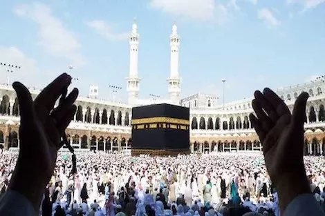 كامل إدريس يدعو للاطمئنان على الحجاج السودانيين في الأراضي المقدسة كامل إدريس يدعو للاطمئنان على الحجاج السودانيين في الأراضي المقدسة