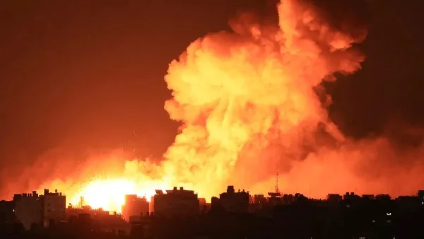 إيران: مقتل 78 فرداً جراء الهجوم الإسرائيلي واتهام واشنطن بالتعاون. إيران: مقتل 78 فرداً جراء الهجوم الإسرائيلي واتهام واشنطن بالتعاون.