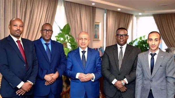 الصومال تُثني على مساعدة “الأكاديمية العربية” وتدعو لتعزيز التعاون في مجالات التعليم والتنمية. الصومال تُثني على مساعدة “الأكاديمية العربية” وتدعو لتعزيز التعاون في مجالات التعليم والتنمية.