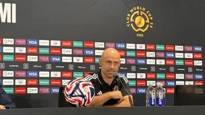 خافيير ماسكيرانو: مباراة الأهلي في بداية كأس العالم للأندية تحدٍ كبير، وسنلعب برغبة دون ضغوط، والأندية الأوروبية هي الأوفر حظًا للفوز بالبطولة. خافيير ماسكيرانو: مباراة الأهلي في بداية كأس العالم للأندية تحدٍ كبير، وسنلعب برغبة دون ضغوط، والأندية الأوروبية هي الأوفر حظًا للفوز بالبطولة.