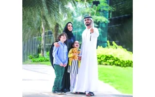 أزواج يجددون روابطهم العاطفية من خلال عبارات حب وتقدير.. وزوجات يفخرن بالشريك الداعم. أزواج يجددون روابطهم العاطفية من خلال عبارات حب وتقدير.. وزوجات يفخرن بالشريك الداعم.