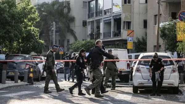 وسائل إعلام عبرية: مقتل إسرائيليين اثنين نتيجة الهجمات الصاروخية من إيران وسائل إعلام عبرية: مقتل إسرائيليين اثنين نتيجة الهجمات الصاروخية من إيران
