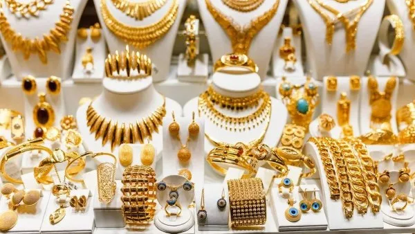 1000 جنيه في بضع ساعات.. ما الذي سيطرأ على أسعار الذهب في مصر؟ 1000 جنيه في بضع ساعات.. ما الذي سيطرأ على أسعار الذهب في مصر؟