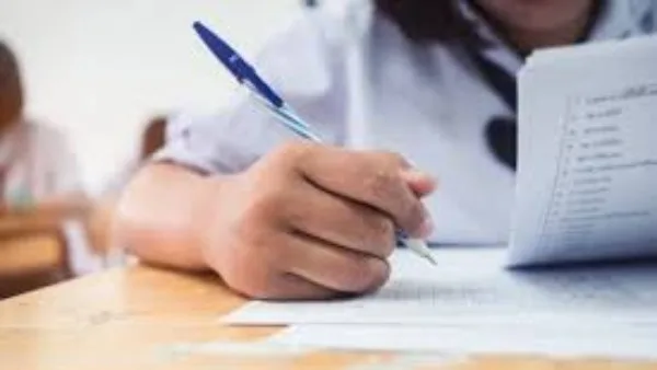 دعاء للممتحنين الذين يعانون من النسيان.. بـ 4 آيات قرآنية لتعزيز الذاكرة. دعاء للممتحنين الذين يعانون من النسيان.. بـ 4 آيات قرآنية لتعزيز الذاكرة.