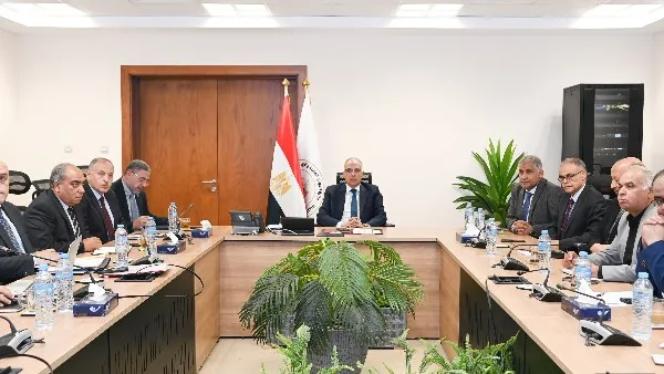 إدارة المياه: تلبية احتياجات المستفيدين بالمقادير المطلوبة وفي الأوقات المناسبة. إدارة المياه: تلبية احتياجات المستفيدين بالمقادير المطلوبة وفي الأوقات المناسبة.