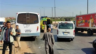 عودة حركة المرور إلى طبيعتها على الطريق الزراعي في القليوبية بعد انقلاب شاحنة. عودة حركة المرور إلى طبيعتها على الطريق الزراعي في القليوبية بعد انقلاب شاحنة.