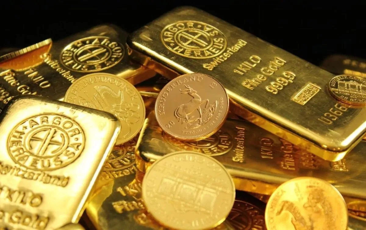 ارتفاع سعر الذهب بسبب تصاعد التوترات نتيجة الضربات الإسرائيلية.. توقعات بالوصول إلى رقم قياسي جديد. ارتفاع سعر الذهب بسبب تصاعد التوترات نتيجة الضربات الإسرائيلية.. توقعات بالوصول إلى رقم قياسي جديد.