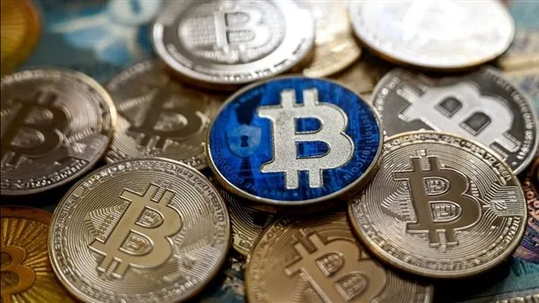 أسعار العملات الرقمية اليوم: بيتكوين تستمر في السيطرة وسولانا تبرز رغم انخفاض السوق أسعار العملات الرقمية اليوم: بيتكوين تستمر في السيطرة وسولانا تبرز رغم انخفاض السوق