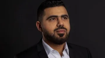 توديع والد محمد طارق من مسجد الحامدية الشاذلية بعد صلاة الظهر اليوم.