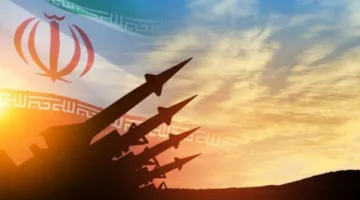 الكيان يعترف بحدود قوته.. نتنياهو: أخبرت ترامب مسبقاً عن الضربة والاتفاقات معه سرية.. مسؤول رفيع بالموساد: الحرب الممتدة ستهدد الاستقرار في المنطقة وتعتبر أسوأ سيناريو لإسرائيل.. محلل: مشكلة الجيش تكمن في خطط كبيرة وغياب القوات.