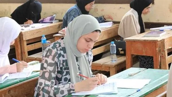غداً يبدأ امتحانات شهادة الثانوية العامة لعام 2025 غداً يبدأ امتحانات شهادة الثانوية العامة لعام 2025