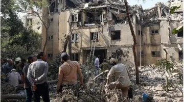 إعلام إيراني: مقتل 60 مدنياً جراء الهجوم الإسرائيلي على مجمع جمران السكني في طهران أمس
