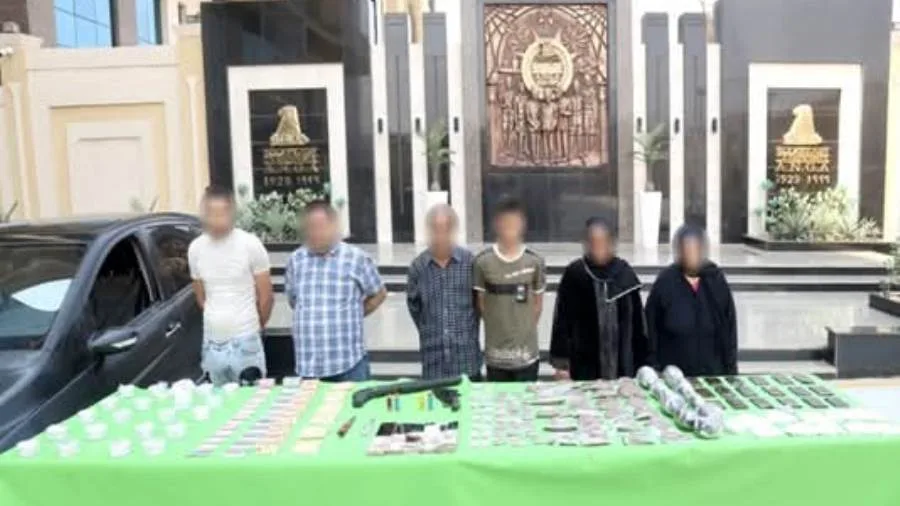 مصرع وإصابة عنصرين خطرين والقبض على آخرين من مهربي المخدرات في القليوبية مصرع وإصابة عنصرين خطرين والقبض على آخرين من مهربي المخدرات في القليوبية