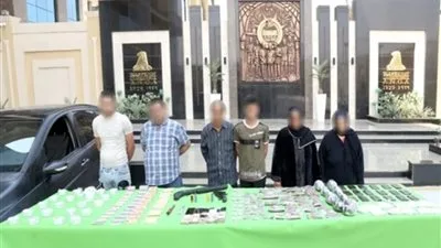 26 مليون جنيه من المخدرات.. مقتل عنصر إجرامي ومداهمة أوكار خطرة في القليوبية 26 مليون جنيه من المخدرات.. مقتل عنصر إجرامي ومداهمة أوكار خطرة في القليوبية