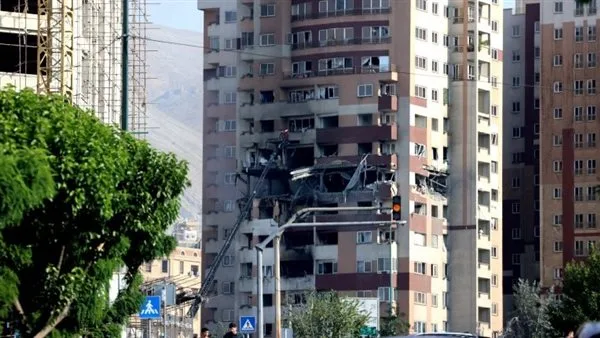 طهران تُعلن عن مقتل عدد من القادة البارزين في هيئة أركان الجيش الإيراني طهران تُعلن عن مقتل عدد من القادة البارزين في هيئة أركان الجيش الإيراني