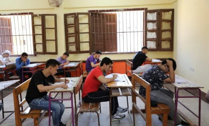 قبل بدء الامتحانات.. كيفية تحميل النماذج الإرشادية للثانوية العامة 2025 ورابطها قبل بدء الامتحانات.. كيفية تحميل النماذج الإرشادية للثانوية العامة 2025 ورابطها