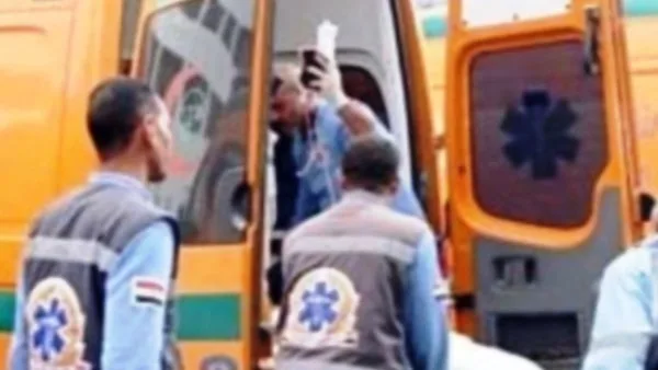 انتشال جثة غريق من مياه النهر في أسوان انتشال جثة غريق من مياه النهر في أسوان