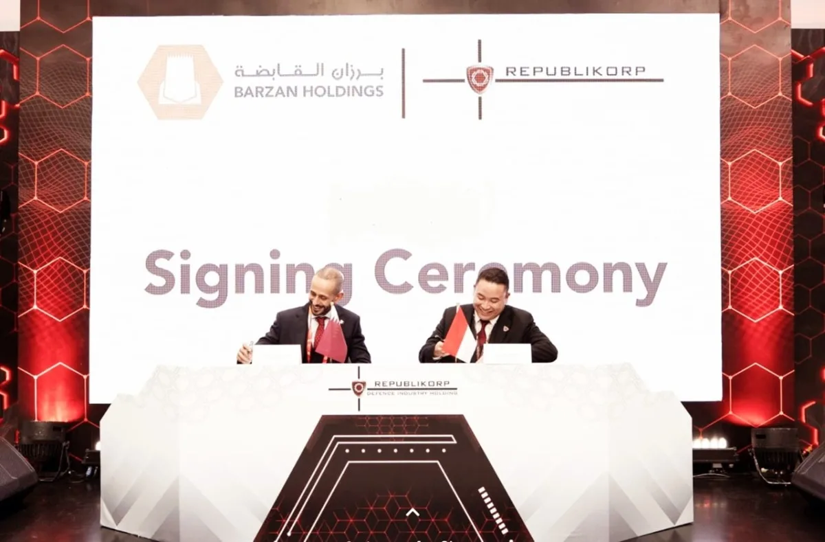 “برزان القابضة” تُبرم عقوداً واتفاقيات لتوريد الأسلحة والذخائر للجيش الإندونيسي “برزان القابضة” تُبرم عقوداً واتفاقيات لتوريد الأسلحة والذخائر للجيش الإندونيسي