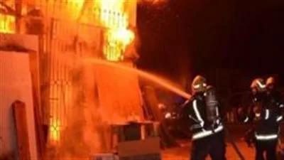 أغلقوا عليه الباب.. شاب يشعل النار في منزل عائلته بالمنيا أغلقوا عليه الباب.. شاب يشعل النار في منزل عائلته بالمنيا