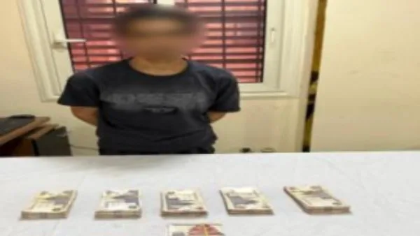 إلقاء القبض على سارق استولى على مبلغ مالي من متجر في الزاوية إلقاء القبض على سارق استولى على مبلغ مالي من متجر في الزاوية