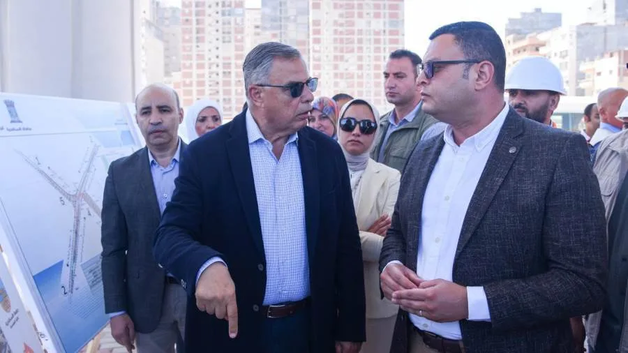 وزير الإسكان ومحافظ الإسكندرية يقومان بزيارة مشروع إنشاء كوبرى 45 “محور السادات” وزير الإسكان ومحافظ الإسكندرية يقومان بزيارة مشروع إنشاء كوبرى 45 “محور السادات”