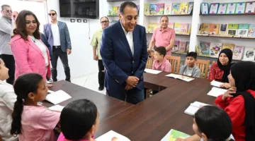 رئيس الوزراء يزور مشروع “كتابك” الثقافي في قرية زاوية صقر بمحافظة البحيرة