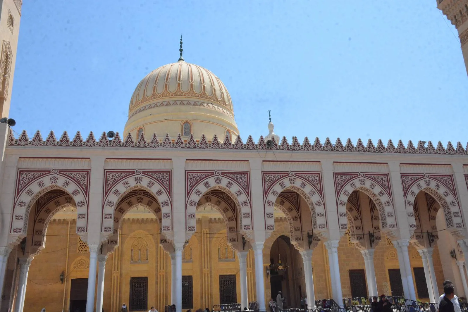 بالصور.. محافظ الغربية يزور مشروعات تطوير منطقة السيد البدوي بالصور.. محافظ الغربية يزور مشروعات تطوير منطقة السيد البدوي
