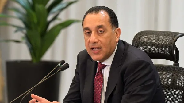 هل ستعود تخفيضات استهلاك الكهرباء؟ .. رئيس الوزراء: نحن ملتزمون بالوعد هل ستعود تخفيضات استهلاك الكهرباء؟ .. رئيس الوزراء: نحن ملتزمون بالوعد
