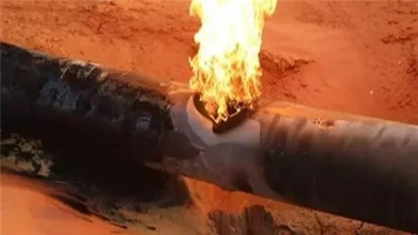 تفاصيل حادث تسرب الغاز في حي البساتين.. “وزارة البترول” تشرح الأسباب تفاصيل حادث تسرب الغاز في حي البساتين.. “وزارة البترول” تشرح الأسباب