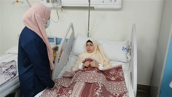 رئيس الوزراء أمر بعلاجها.. بسمة تتحدث عن معاناتها بعد فقدان بصرها: “أتمنى أن أرى مرة أخرى” (فيديو) رئيس الوزراء أمر بعلاجها.. بسمة تتحدث عن معاناتها بعد فقدان بصرها: “أتمنى أن أرى مرة أخرى” (فيديو)