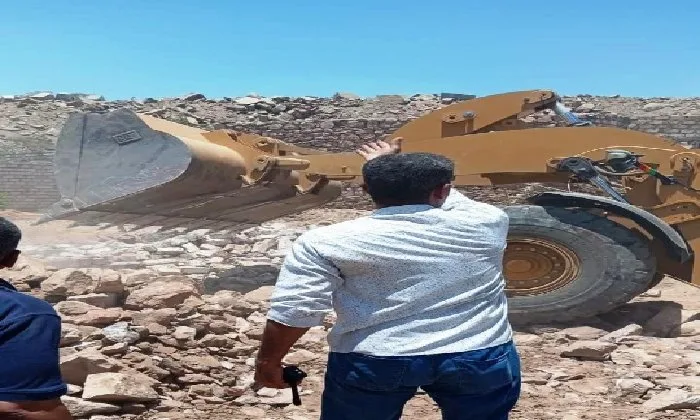 أسوان: القضاء على 60 حالة اعتداء على أملاك الدولة في المرحلة الثانية من الحملة 26 أسوان: القضاء على 60 حالة اعتداء على أملاك الدولة في المرحلة الثانية من الحملة 26