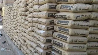 استقرار سعر الطن من الأسمنت عند 4000 جنيه وزيادة الصادرات إلى 780 مليون دولار خلال عشرة أشهر استقرار سعر الطن من الأسمنت عند 4000 جنيه وزيادة الصادرات إلى 780 مليون دولار خلال عشرة أشهر