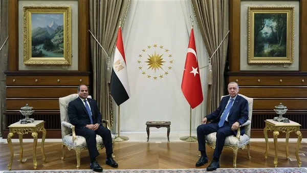 السيسي وأردوغان يتناولان التطورات الإقليمية والتوترات الإسرائيلية في المنطقة السيسي وأردوغان يتناولان التطورات الإقليمية والتوترات الإسرائيلية في المنطقة