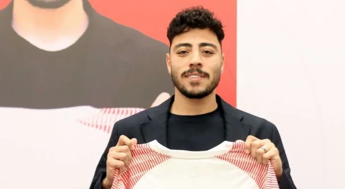 أكرم توفيق: غادرت الأهلي في الوقت المناسب.. وشاركت في المونديال أربع مرات أكرم توفيق: غادرت الأهلي في الوقت المناسب.. وشاركت في المونديال أربع مرات