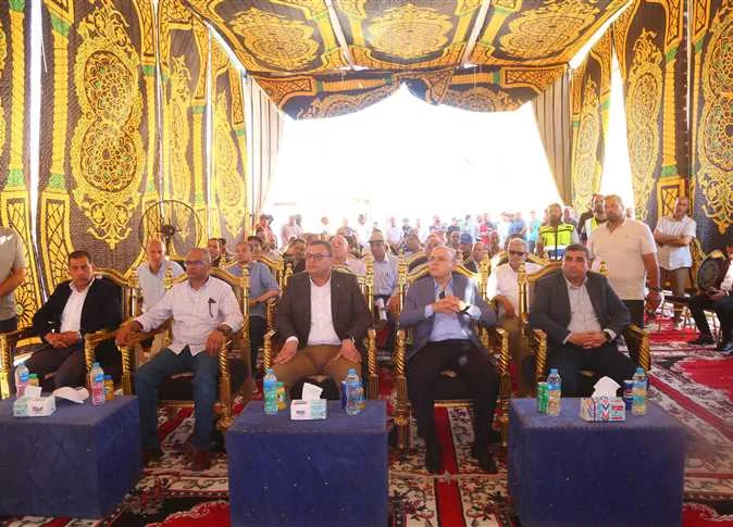 «حياة كريمة».. وزير الإسكان ومحافظ كفر الشيخ يزوران محطة صرف قمسيون «حياة كريمة».. وزير الإسكان ومحافظ كفر الشيخ يزوران محطة صرف قمسيون