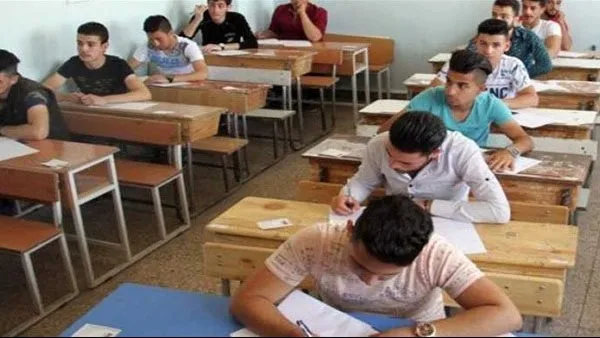 رابط نتائج السنة الثالثة الإعدادية 2025 بالاسم من خلال بوابة التعليم الأساسي رابط نتائج السنة الثالثة الإعدادية 2025 بالاسم من خلال بوابة التعليم الأساسي