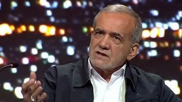 الرئيس الإيراني: إذا قامت إسرائيل بتكرار عدوانها، ستواجه ردًا أشد وأقوى. الرئيس الإيراني: إذا قامت إسرائيل بتكرار عدوانها، ستواجه ردًا أشد وأقوى.
