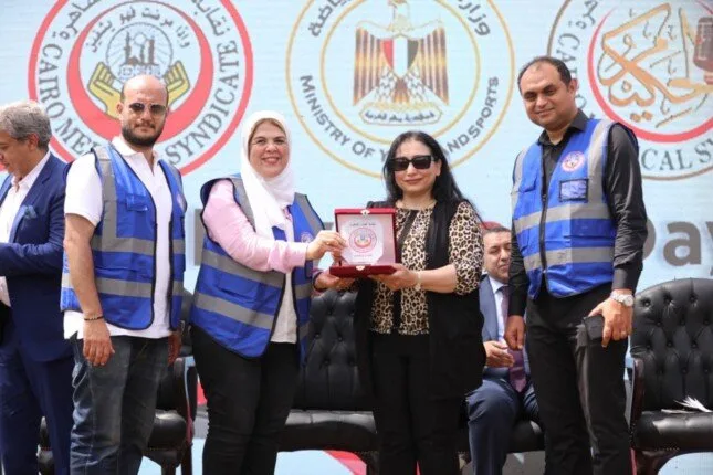 نقابة أطباء القاهرة تحتفي بمؤسس اتحاد أمهات مصر نقابة أطباء القاهرة تحتفي بمؤسس اتحاد أمهات مصر