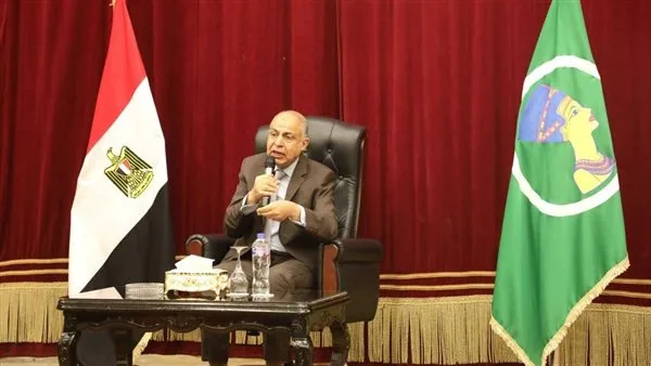 محافظ المنيا يوزع 328 عقدًا لتقنين أراضي الدولة محافظ المنيا يوزع 328 عقدًا لتقنين أراضي الدولة
