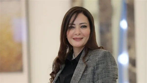 بين السطور: الجيل الخامس 5G – الأساس الجديد للاقتصاد الرقمي بين السطور: الجيل الخامس 5G – الأساس الجديد للاقتصاد الرقمي