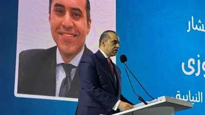 مصر تعتمد على طاقاتها الشابة.. الوزير محمود فوزي: مستقبل الوطن أصبح مركزاً وطنياً، وشبابنا هو سبيل النجاح. مصر تعتمد على طاقاتها الشابة.. الوزير محمود فوزي: مستقبل الوطن أصبح مركزاً وطنياً، وشبابنا هو سبيل النجاح.