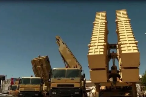 تفعيل أنظمة الدفاع الجوي في طهران وست مناطق إيرانية أخرى تفعيل أنظمة الدفاع الجوي في طهران وست مناطق إيرانية أخرى