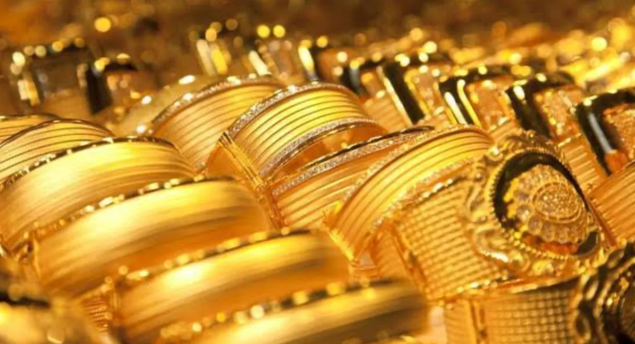سعر سبيكة الذهب اليوم في ظل التصعيد المستمر بين إيران وإسرائيل سعر سبيكة الذهب اليوم في ظل التصعيد المستمر بين إيران وإسرائيل