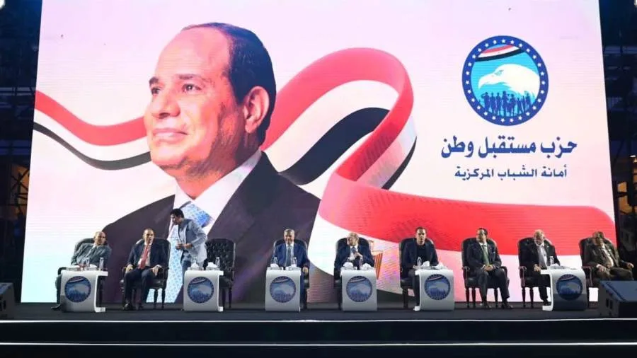 رئيس مجلس الشيوخ: الشباب هم أساس الدولة الحديثة ووعيهم هو الأداة الأقوى لمواجهة التحديات. رئيس مجلس الشيوخ: الشباب هم أساس الدولة الحديثة ووعيهم هو الأداة الأقوى لمواجهة التحديات.