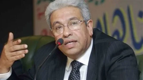 عبد المنعم سعيد: الهدف الإسرائيلي هو القضاء على جميع الأعداء، والاصطفاف الغربي إلى جانب إسرائيل يهدف إلى إضعاف النظام الإيراني. عبد المنعم سعيد: الهدف الإسرائيلي هو القضاء على جميع الأعداء، والاصطفاف الغربي إلى جانب إسرائيل يهدف إلى إضعاف النظام الإيراني.